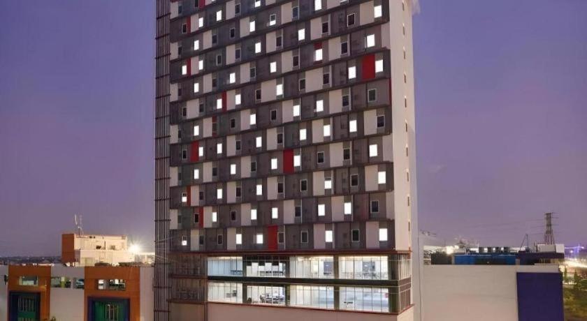 Hi Hotel Senen Jakarta Ngoại thất bức ảnh